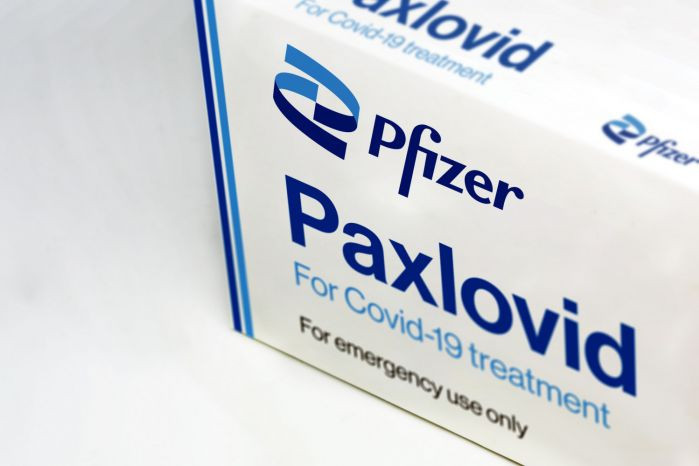 FDA позволит фармацевтам назначать Paxlovid от Pfizer