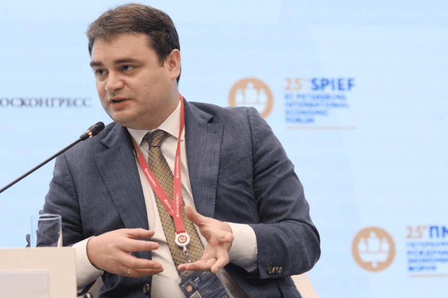 Минпромторг сообщил о преимуществе иностранной фармы при обсуждении на «регуляторной гильотине»