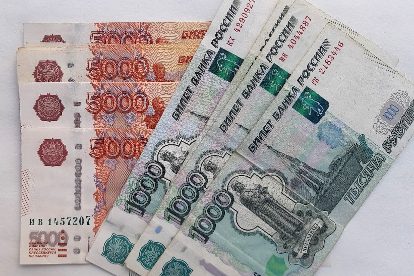 1000000 Рублей. 5 Миллионов рублей. 1 Миллион рублей. 3 Млн рублей.
