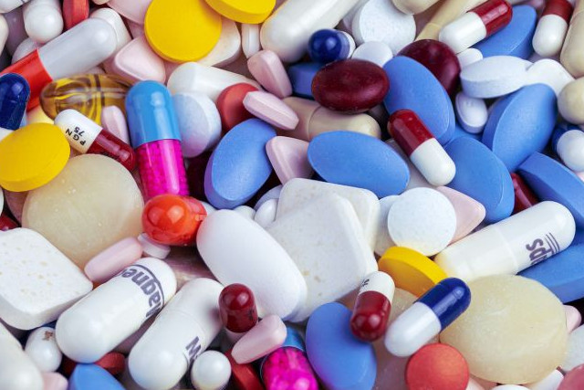 Росздравнадзор проверит сообщение о незаконной перепродаже лекарств через аптеки Москвы