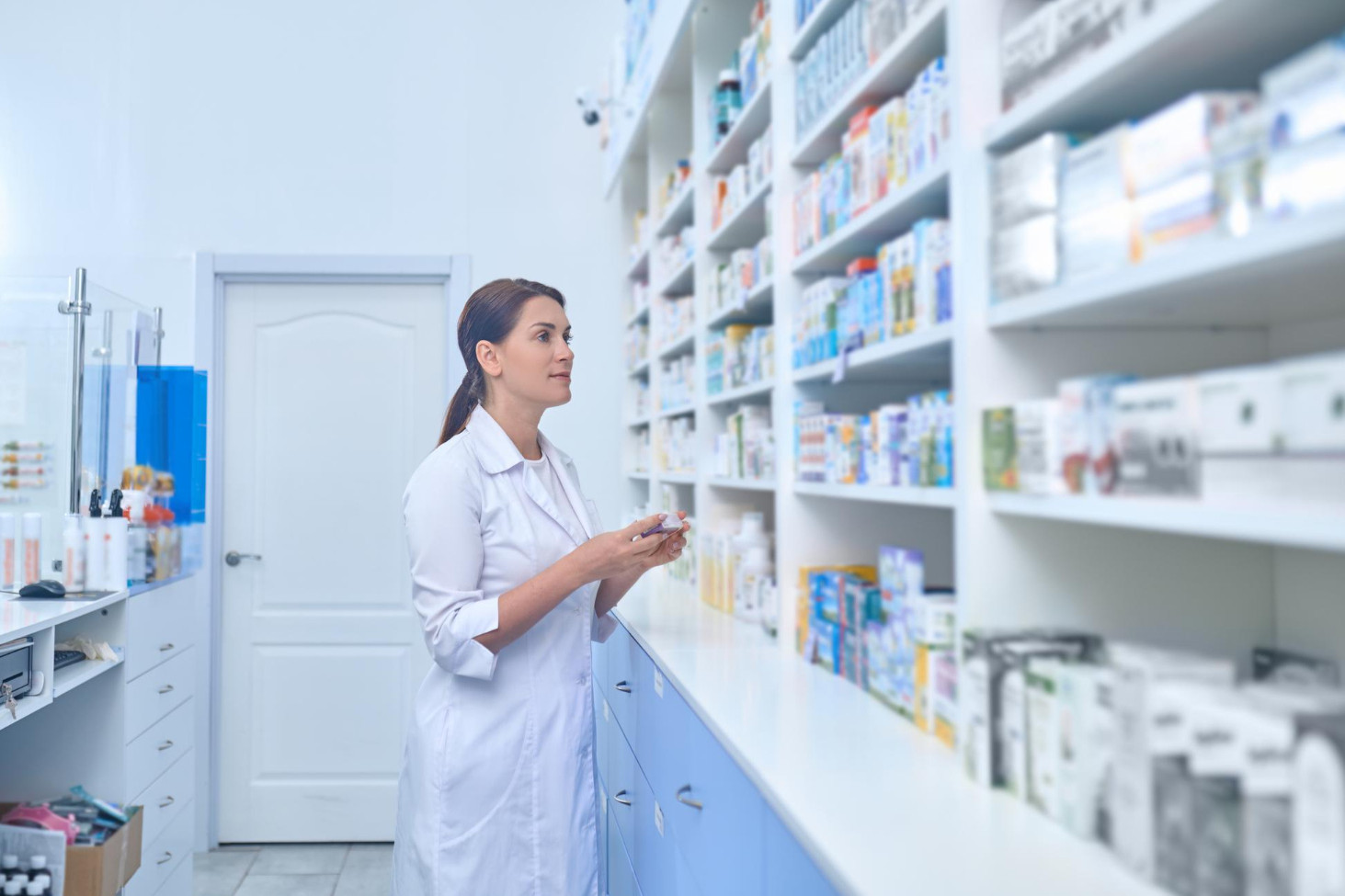 Минздрав намерен отнести часть аптек и складов к высокой категории риска