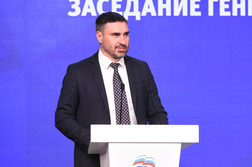 Глава Комитета Госдумы по охране здоровья Хубезов решил уйти с должности