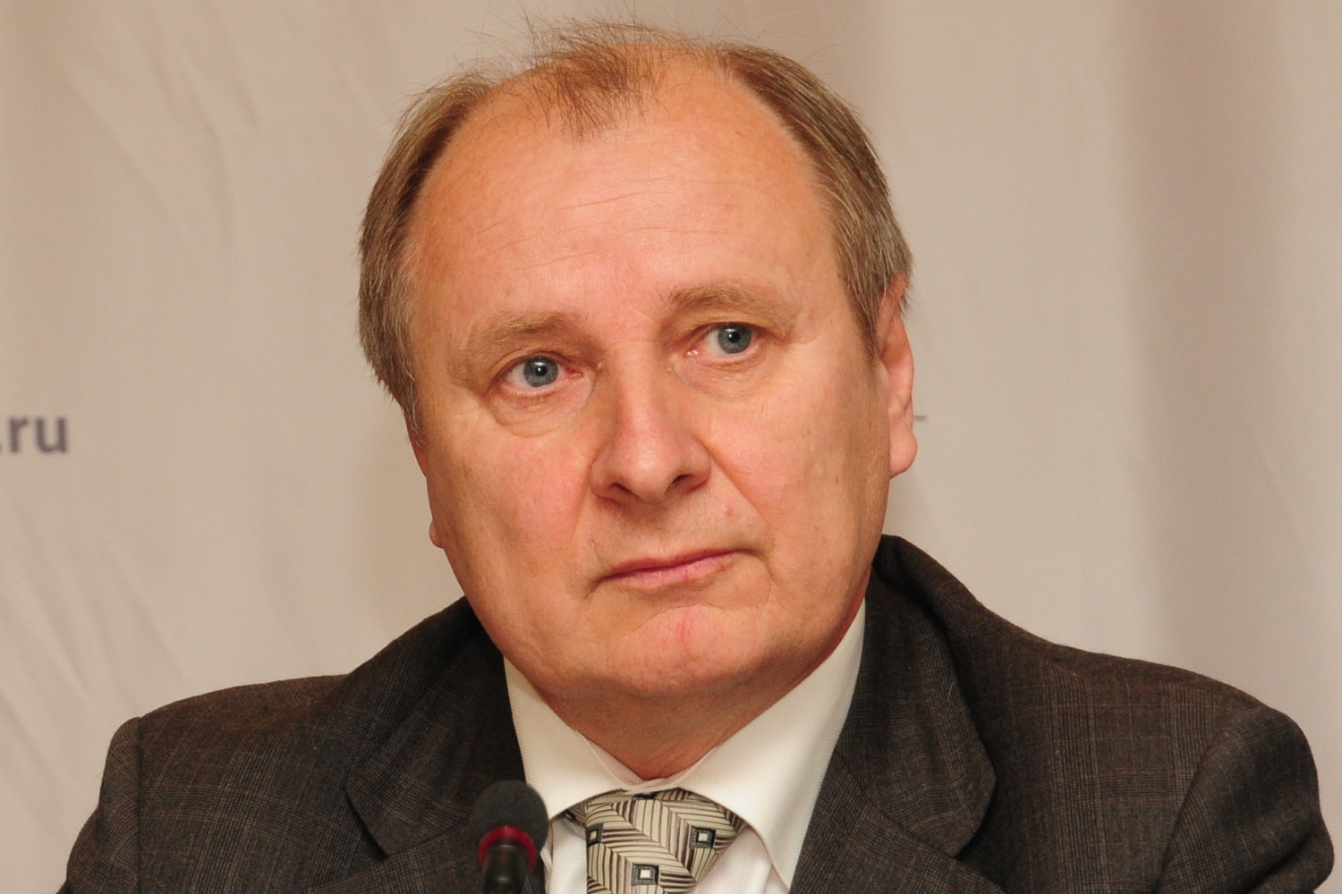 Владимир Шипков покинул пост исполнительного директора АМФП