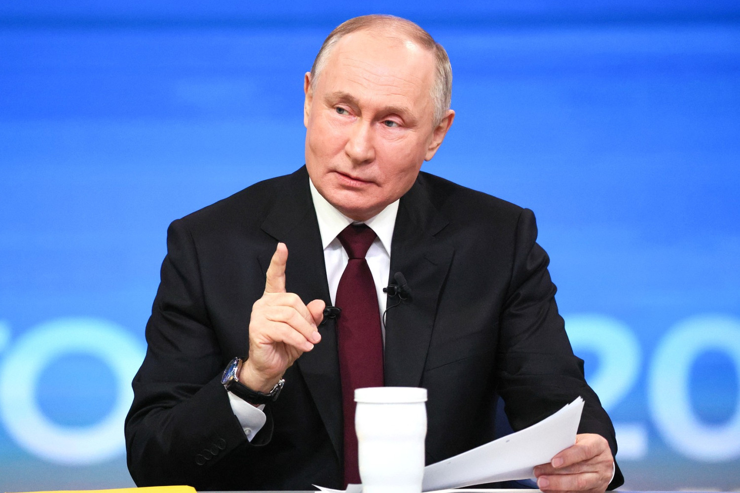 Путин связал нехватку вакцин от кори с дефицитом яиц