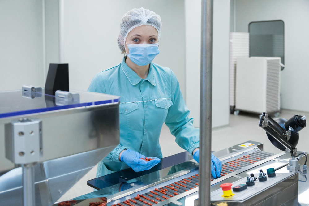 Минпромторг утвердил перечень критической фармпродукции до 2026 года