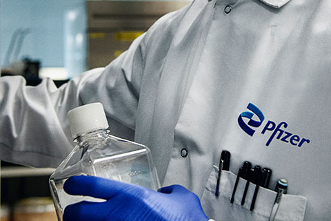 FDA зарегистрировало первую генную терапию компании Pfizer