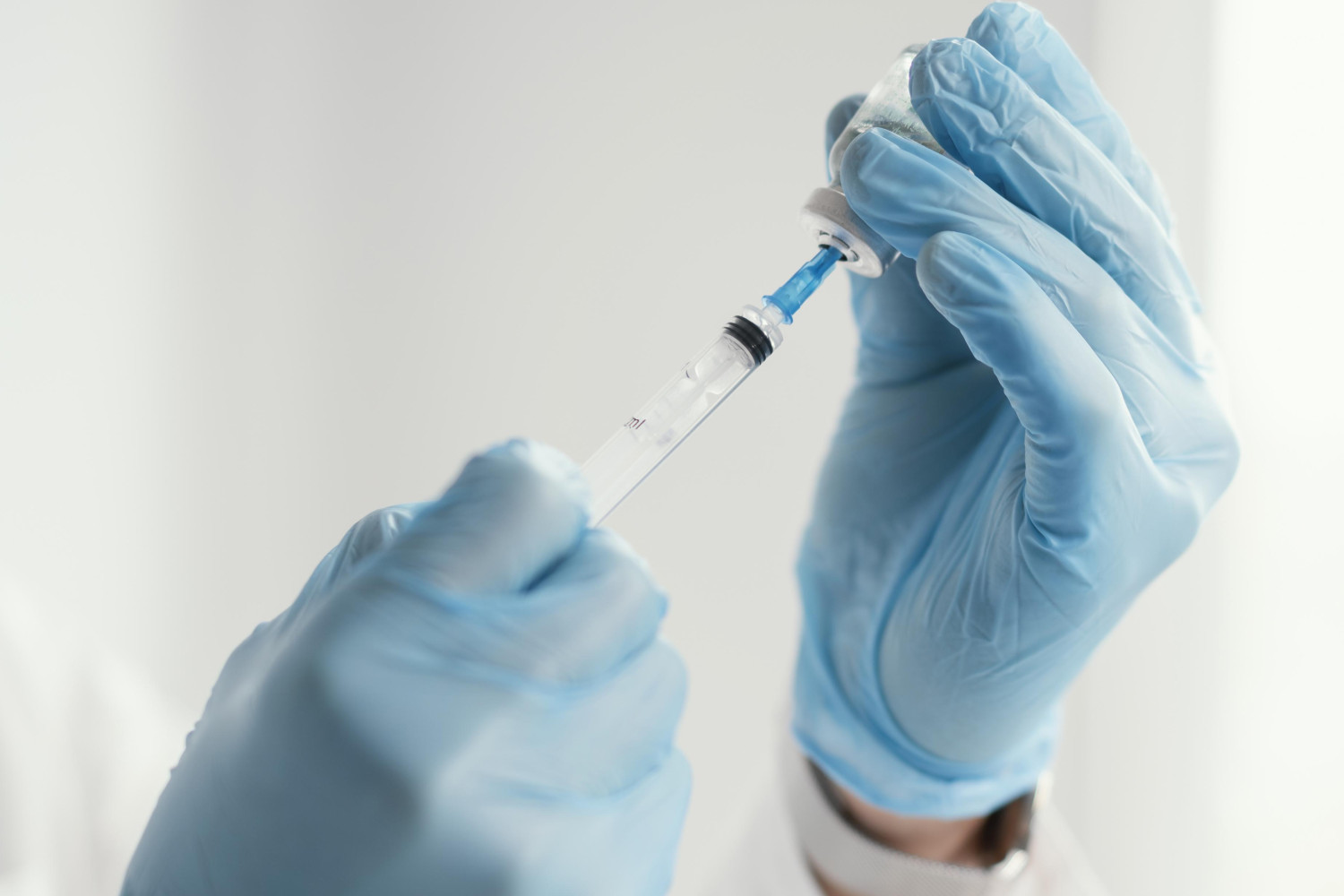 Минздрав зарегистрировал вакцину «Бэби-Хиб» от гемофильной инфекции
