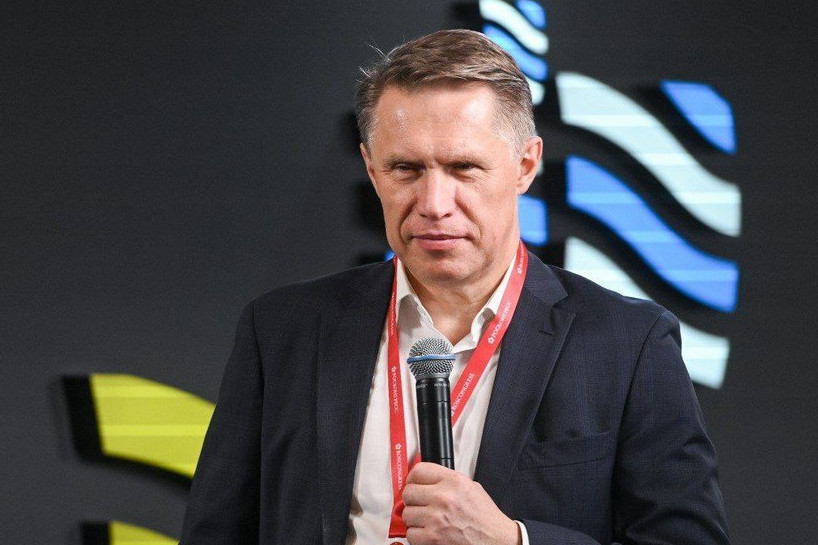 Мурашко оценил ускоренную регистрацию препаратов