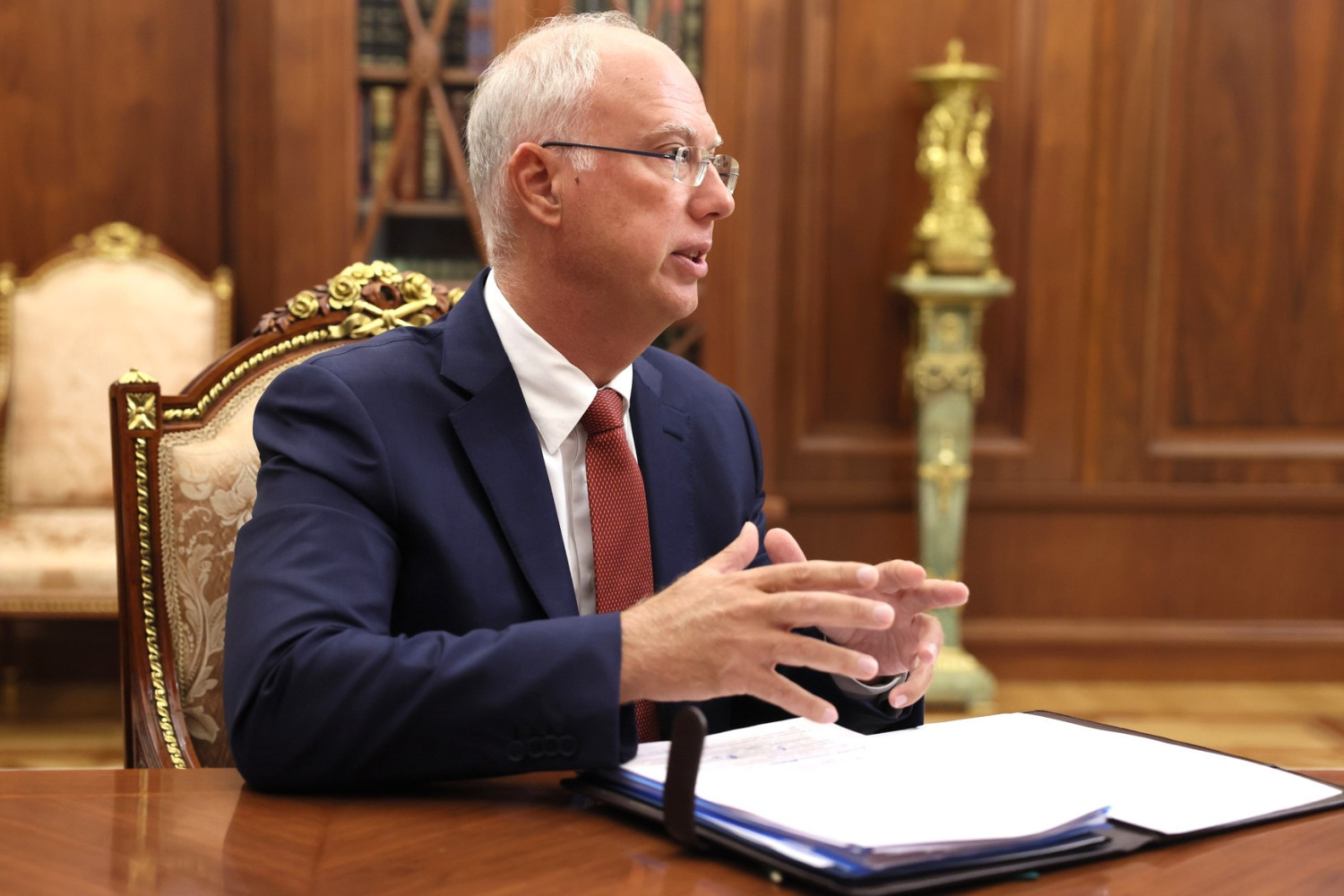 Глава РФПИ рассказал Путину, куда ушла прибыль от продажи «Спутника»
