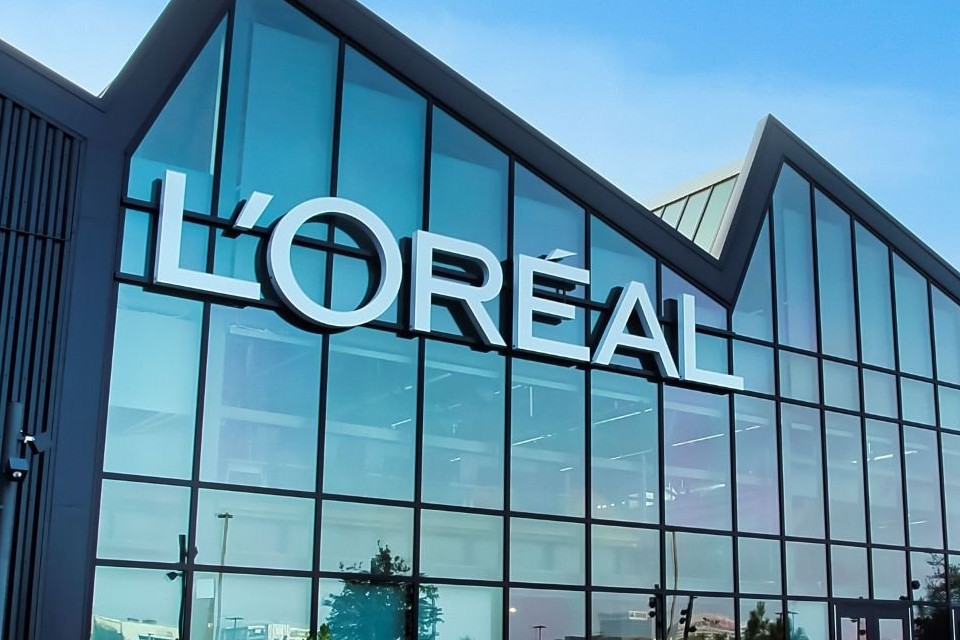L’Oréal продала акции Sanofi на 3 млрд евро