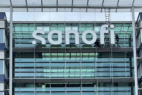 Sanofi увеличила квартальную прибыль на 20% благодаря росту продаж «Дупиксента»