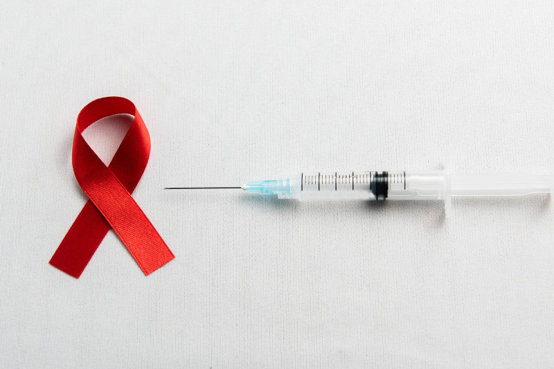 FDA одобрило первый препарат для профилактики ВИЧ с применением раз в полгода