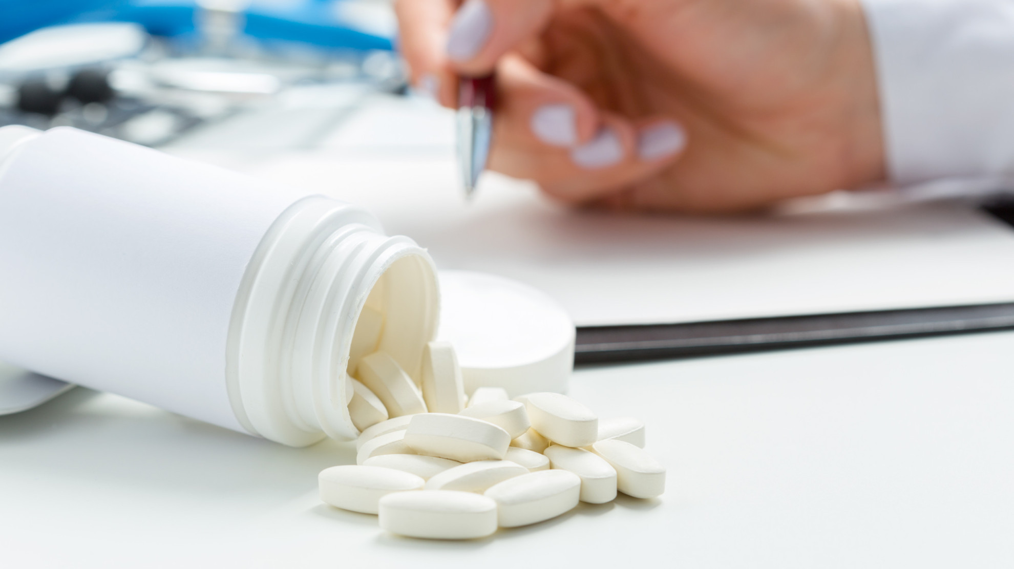 Минздрав России напомнил «фармпроизводителям-молчунам» о социальной ответственности