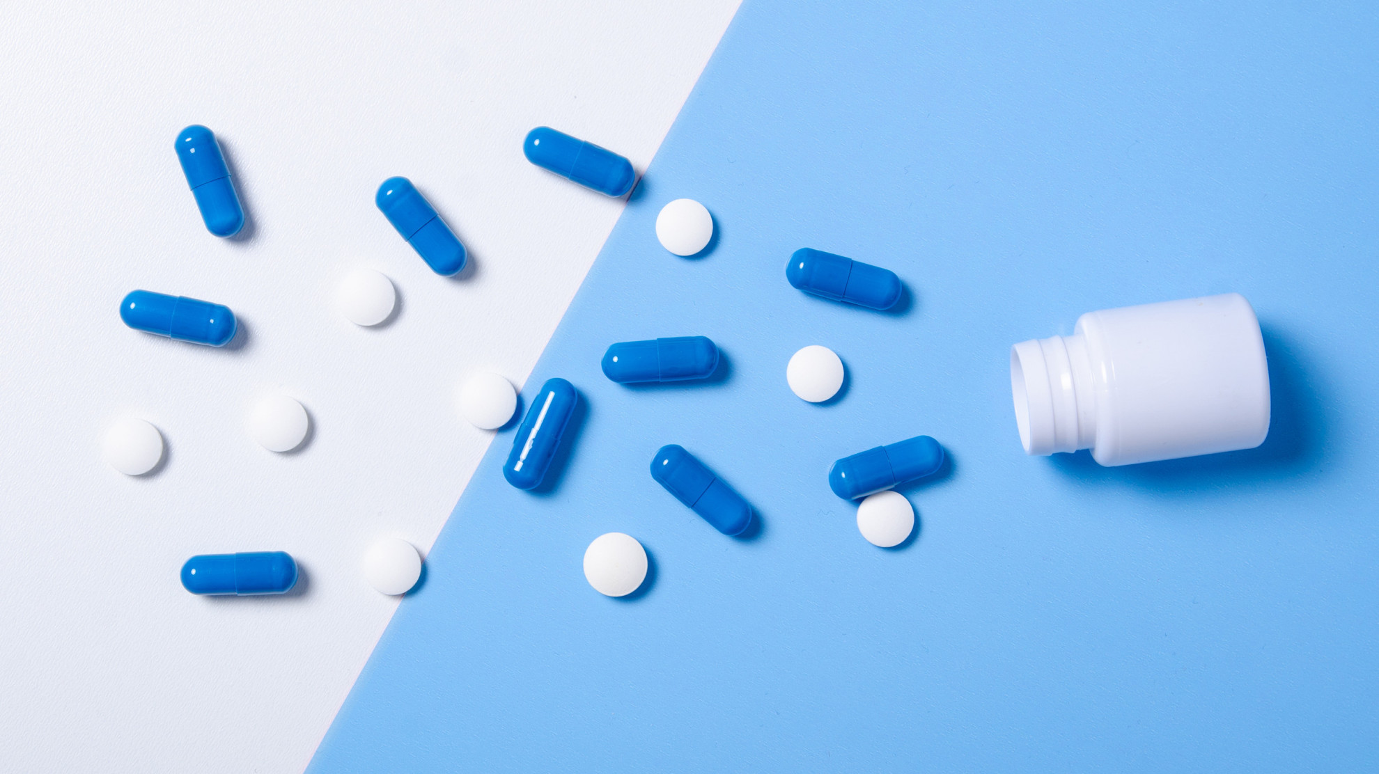 В Госдуму РФ внесен законопроект о продлении ввоза лекарств в иностранной упаковке