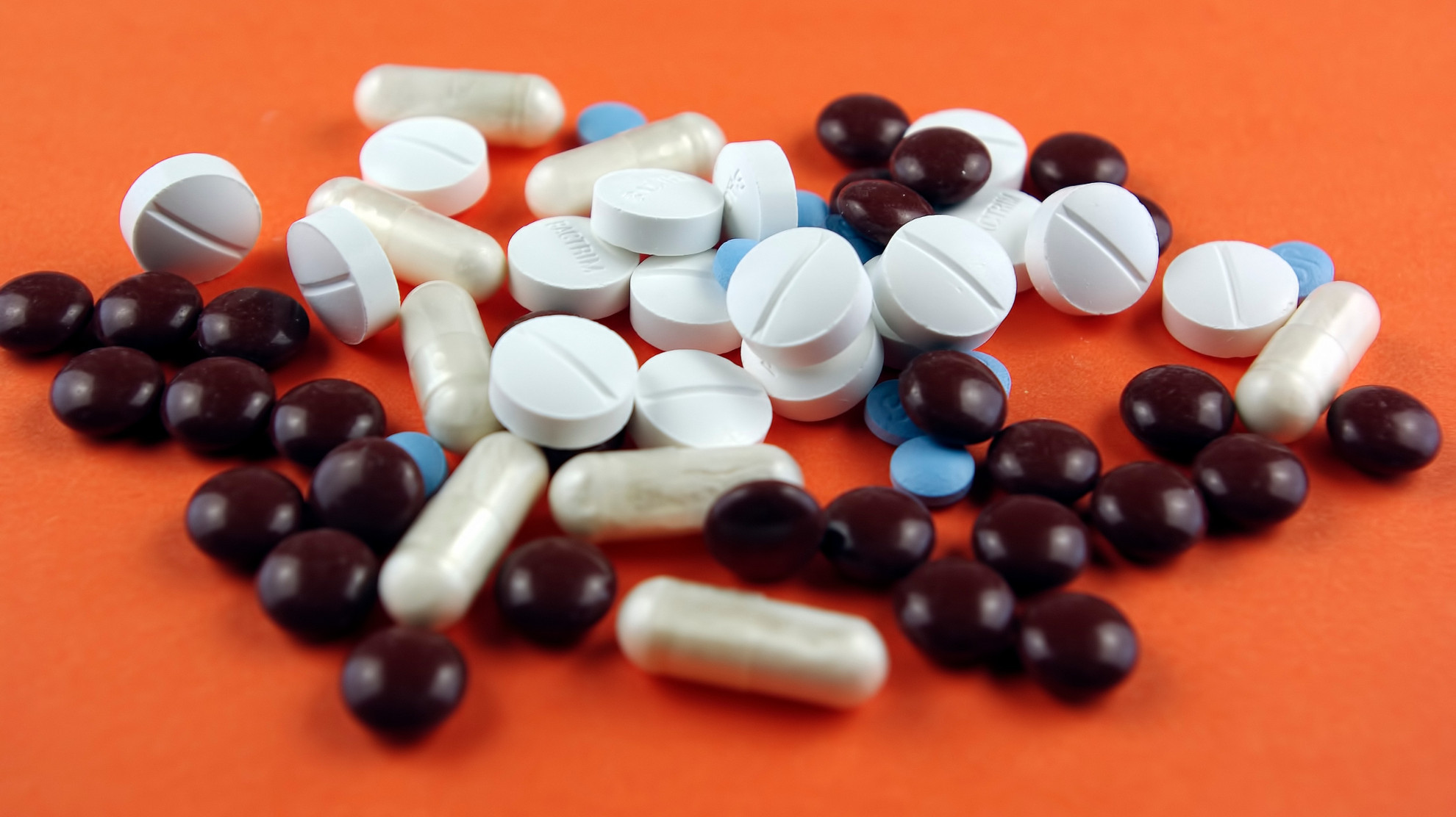 Минздрав РФ включил в перечень ПКУ габапентин, баклофен и другие препараты