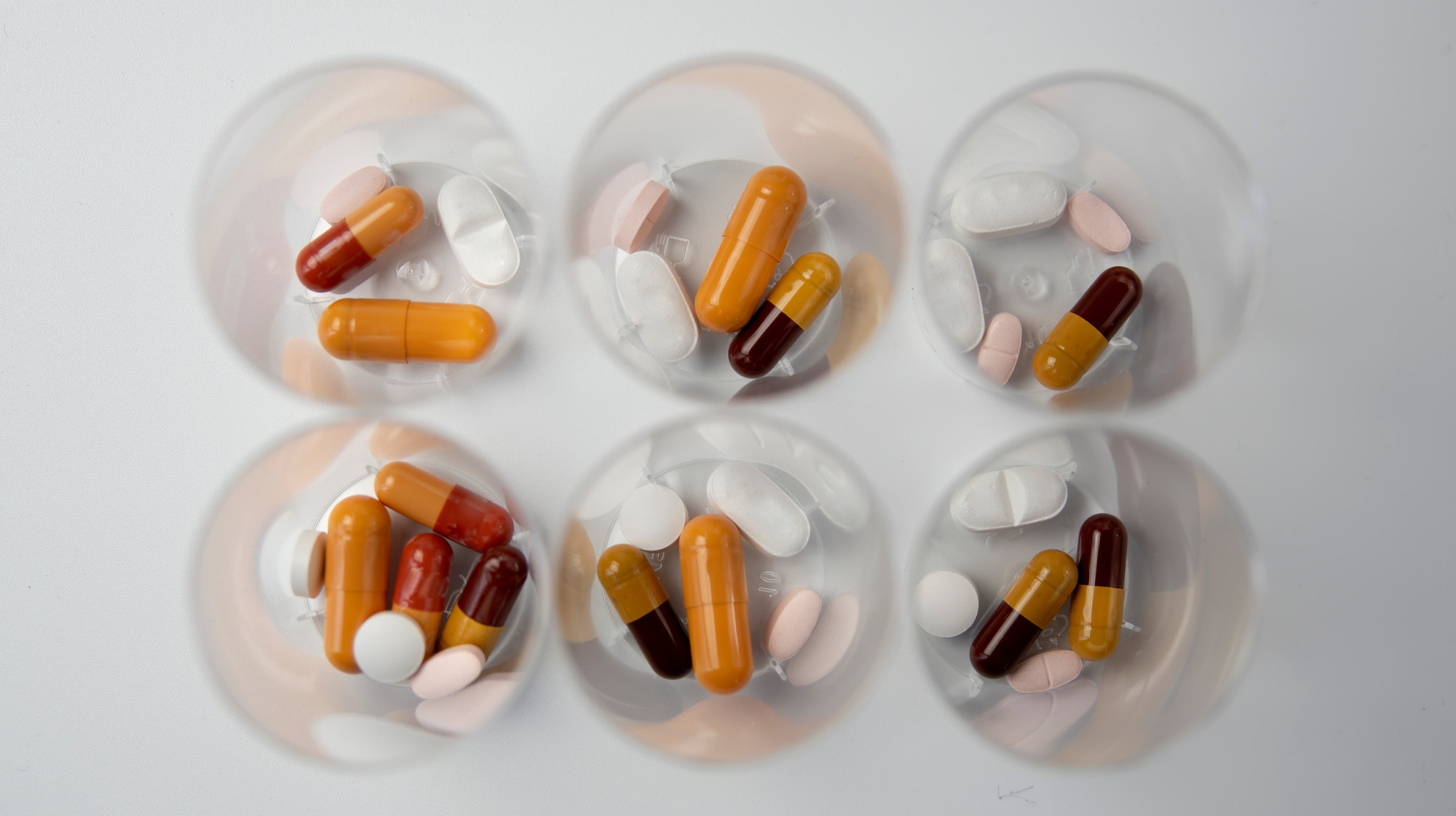 «Лекмедобращение» просит запустить «второго лишнего» для перечня СЗЛС с начала года