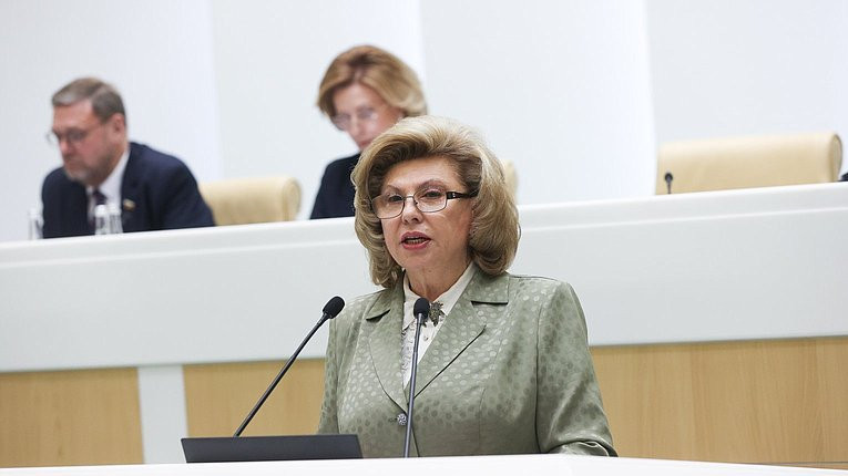 Омбудсмен рассказала о жалобах на доступность льготных лекарств в России