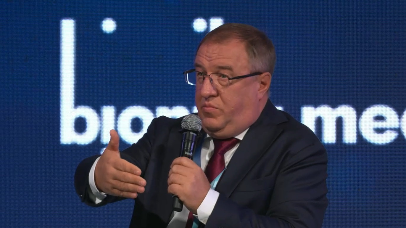 Эксперт призвал продумать меры реагирования к не имеющим сертификата GMP производителям