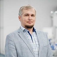 sphoto2_600x600.jpg (15 KB)