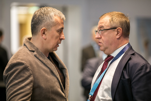 fv2--90.jpg (120 KB)